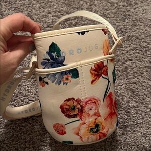 HydroJug Floral Crossbody Bag - Cream and Multicolor